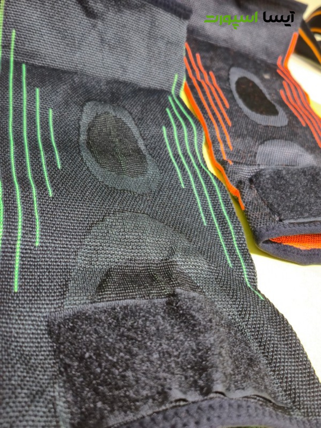 Picsart_25-10-24_12-18-33-356